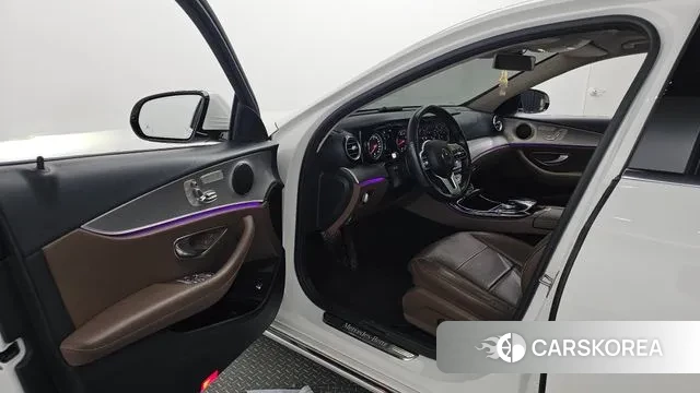 Mercedes-Benz E-Class W213 id 2981473 из Кореи 20