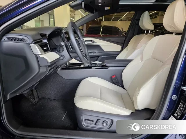 Toyota Camry (XV80) id 3689603 из Кореи 18