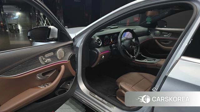 Mercedes-Benz E-Class W213 id 4645842 из Кореи 34