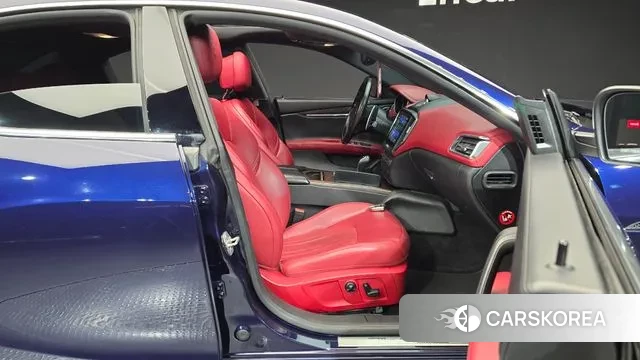 Maserati Ghibli id 3363066 из Кореи 20