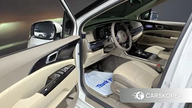 Kia Carnival 4th generation id 3023090 из Кореи 20