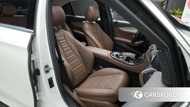 Mercedes-Benz E-Class W213 id 3505353 из Кореи 20