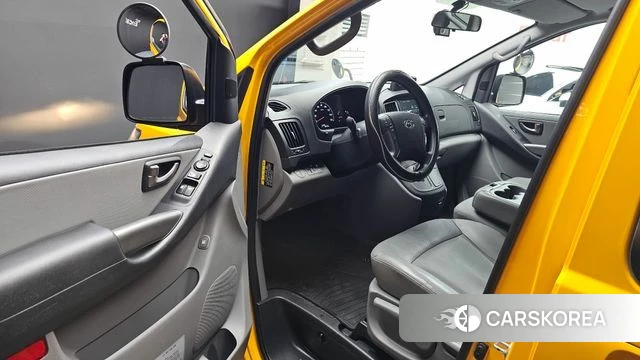 Hyundai The New Grand Starex id 4586721 из Кореи 20