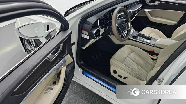 Audi A6 (C8) id 4354829 из Кореи 33