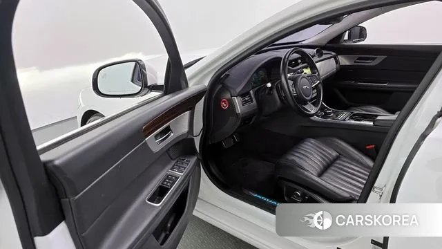 Jaguar XF (X260) id 3455001 из Кореи 20