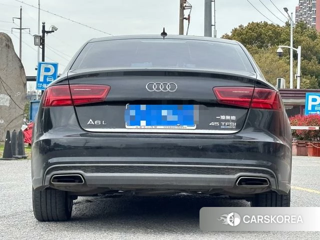 Audi A6L id 4240937 из Китая 18
