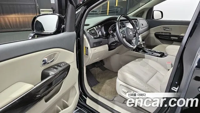 Kia The New Carnival id 2896282 из Кореи 20