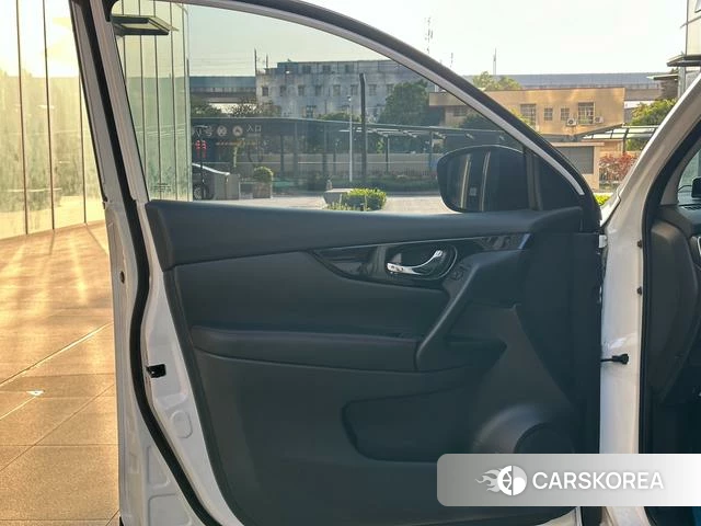Nissan Qashqai id 4220624 из Китая 32