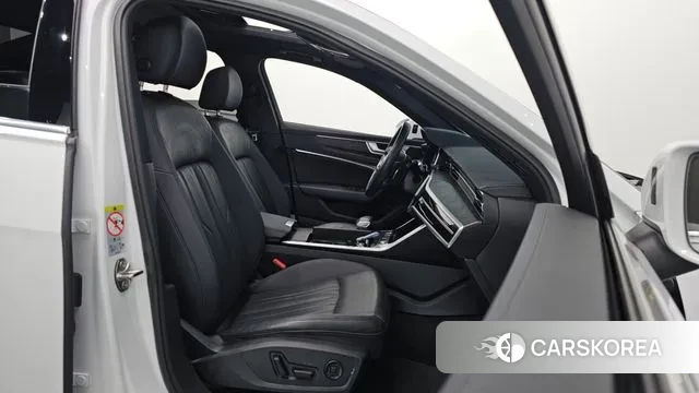 Audi A6 (C8) id 3591664 из Кореи 20