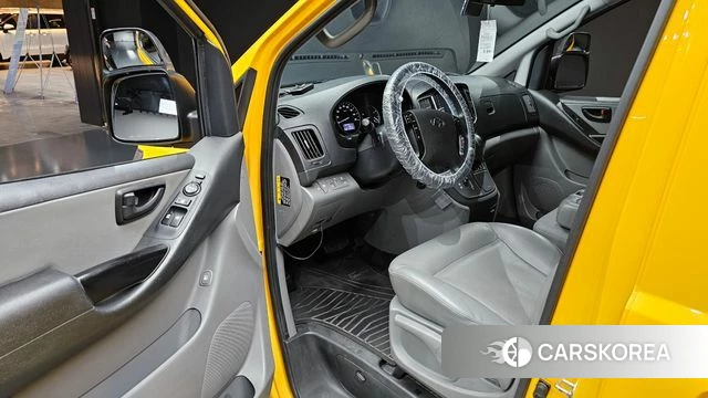 Hyundai The New Grand Starex id 4689147 из Кореи 31