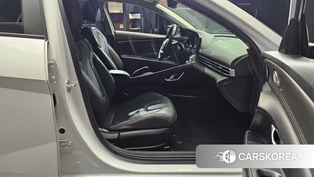 Hyundai Avante (CN7) id 3044848 из Кореи 20