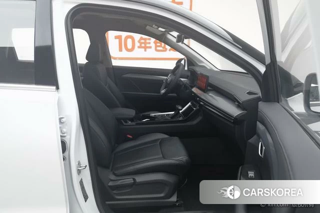 Wuling Automobile Wuling Xingchen id 4210667 из Китая 24