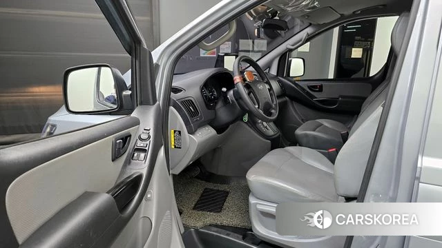 Hyundai The New Grand Starex id 3899569 из Кореи 20