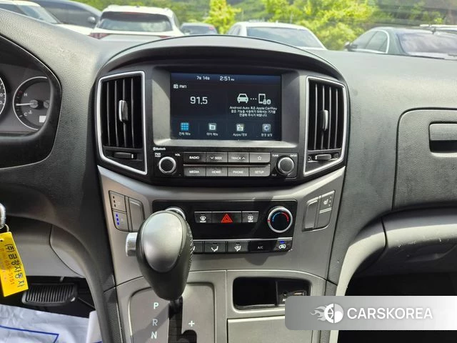 Hyundai The New Grand Starex id 4697966 из Кореи 17