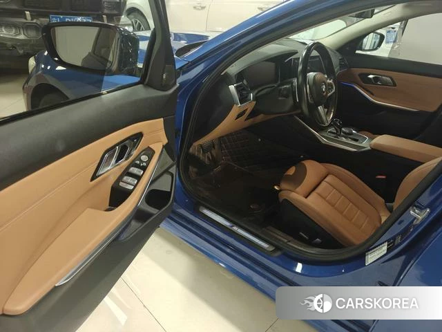 BMW 3 series id 4353329 из Китая 12