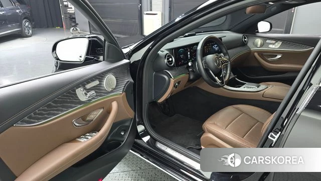 Mercedes-Benz E-Class W213 id 4603269 из Кореи 20
