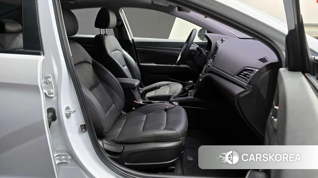 Hyundai Avante AD id 3867569 из Кореи 20