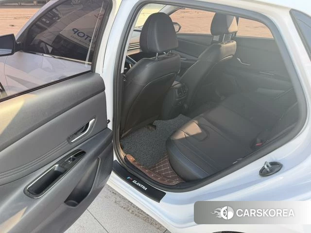 Hyundai Elantra id 4273824 из Китая 19