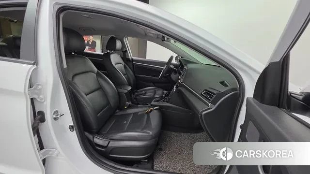 Hyundai The New Avante AD id 3748296 из Кореи 20