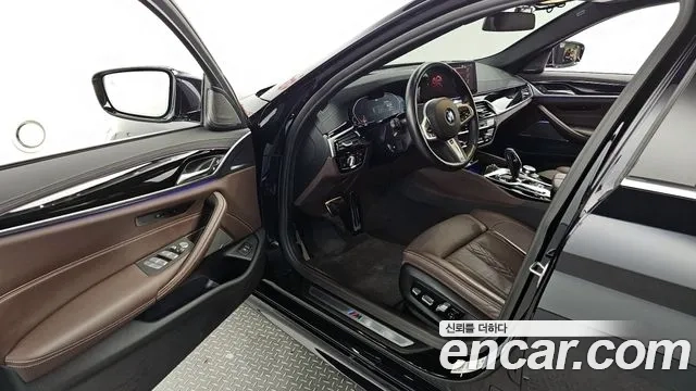 BMW 5 Series (G30) id 2858438 из Кореи 20