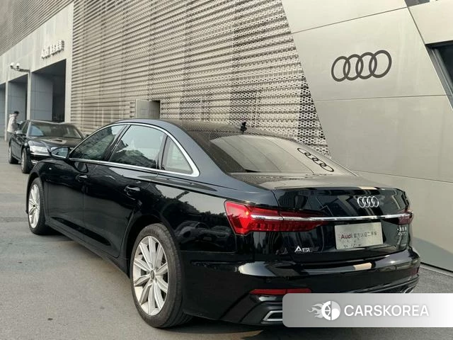 Audi A6L id 4272532 из Китая 15