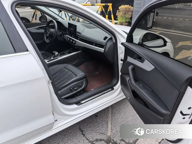 Audi A4L id 4353019 из Китая 15
