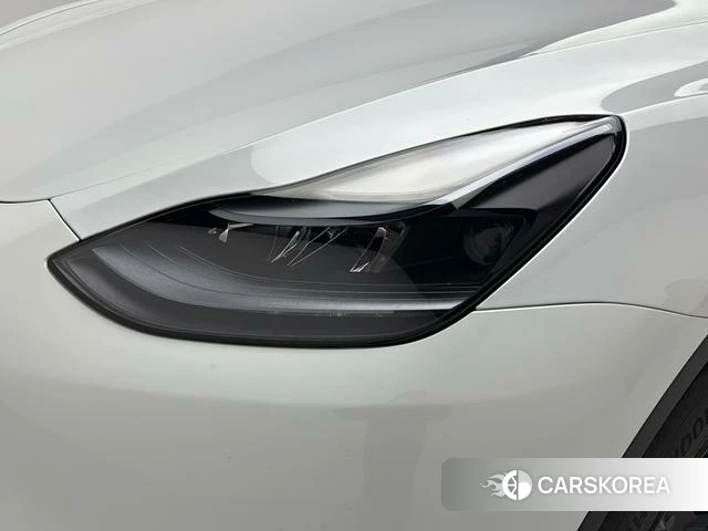 Tesla Model Y id 4239145 из Китая 20