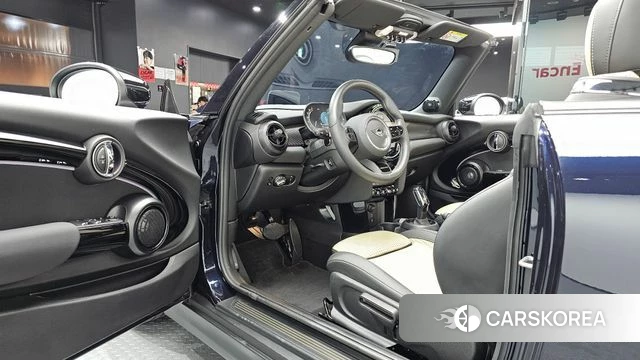 Mini Cooper S Convertible id 4548891 из Кореи 33