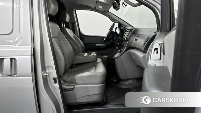 Hyundai The New Grand Starex id 3834812 из Кореи 20