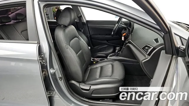 Hyundai Avante AD id 2870691 из Кореи 20