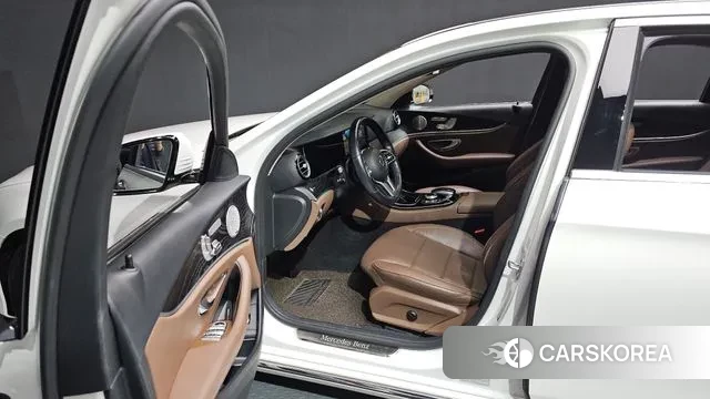 Mercedes-Benz E-Class W213 id 3402883 из Кореи 20