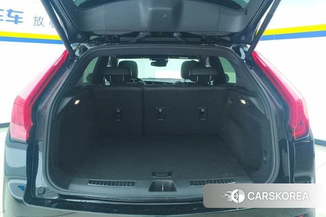Cadillac XT4 id 3791770 из Китая 17