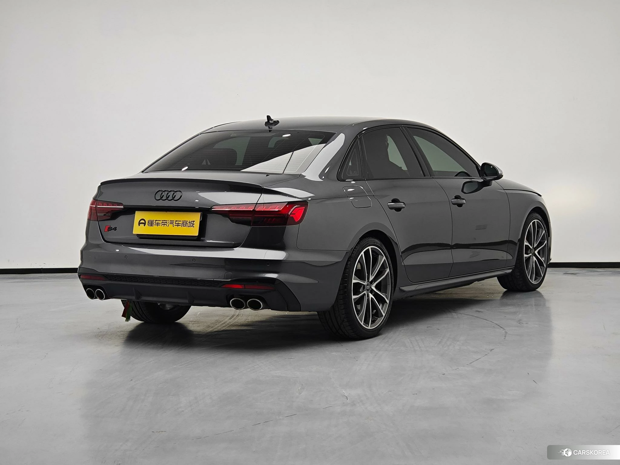 Audi S4 id 4487400 из Китая 20