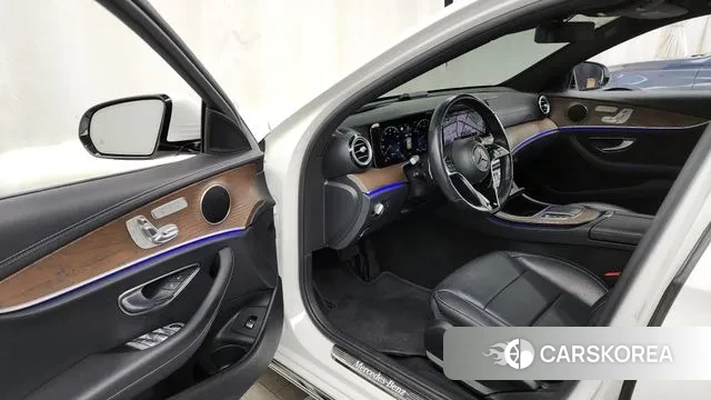 Mercedes-Benz E-Class W213 id 3488871 из Кореи 20