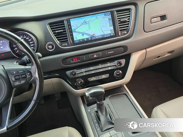 Kia All New Carnival id 4403698 из Кореи 19
