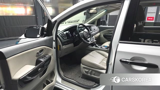 Kia The New Carnival id 4285671 из Кореи 20