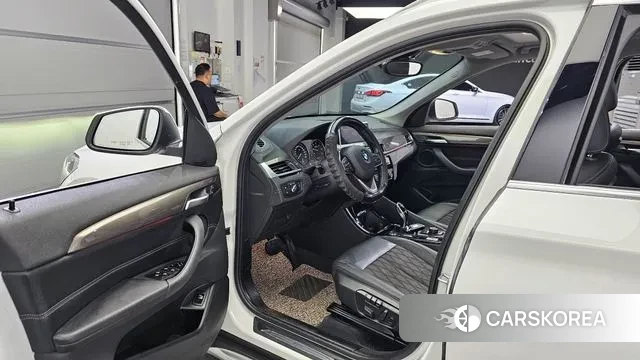 BMW X1 (F48) id 2990411 из Кореи 20