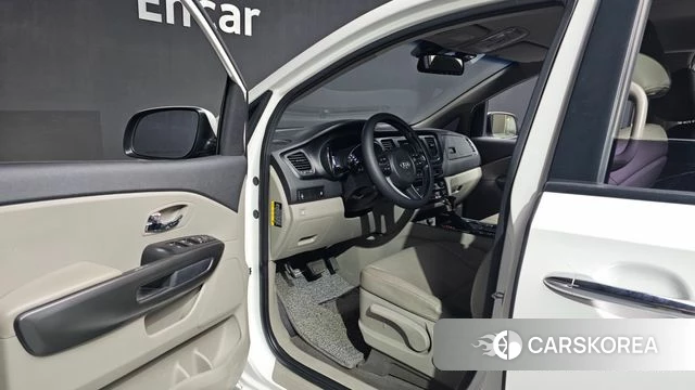 Kia The New Carnival id 4755428 из Кореи 30