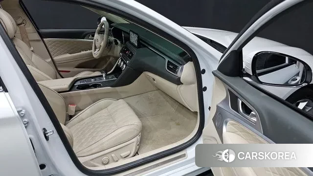 Genesis The New G70 id 3539432 из Кореи 20