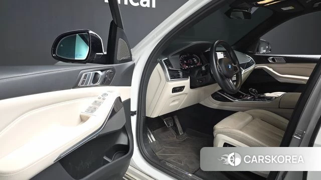 BMW X7 (G07) id 4389711 из Кореи 35