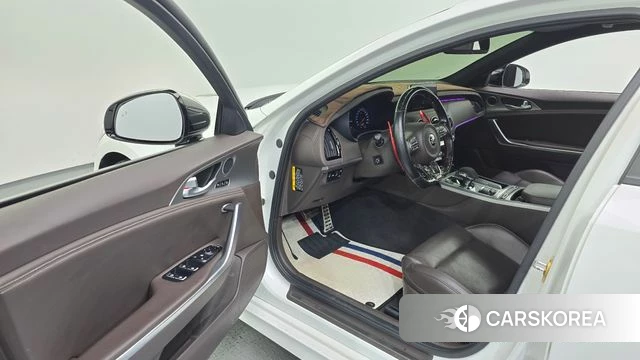 Kia Stinger id 4794613 из Кореи 20