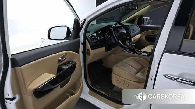 Kia The New Carnival id 3911663 из Кореи 20