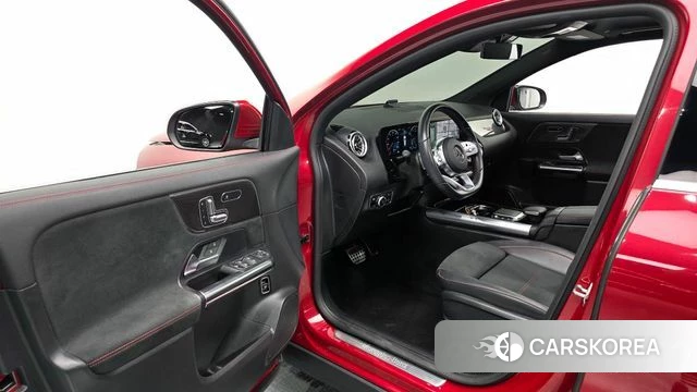 Mercedes-Benz GLA - Class H247 id 4881150 из Кореи 31