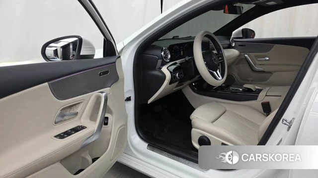 Mercedes-Benz A-Class W177 id 4774336 из Кореи 30