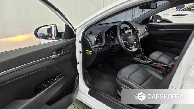Hyundai Avante AD id 4652379 из Кореи 30