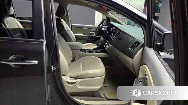 Kia The New Carnival id 3045386 из Кореи 20