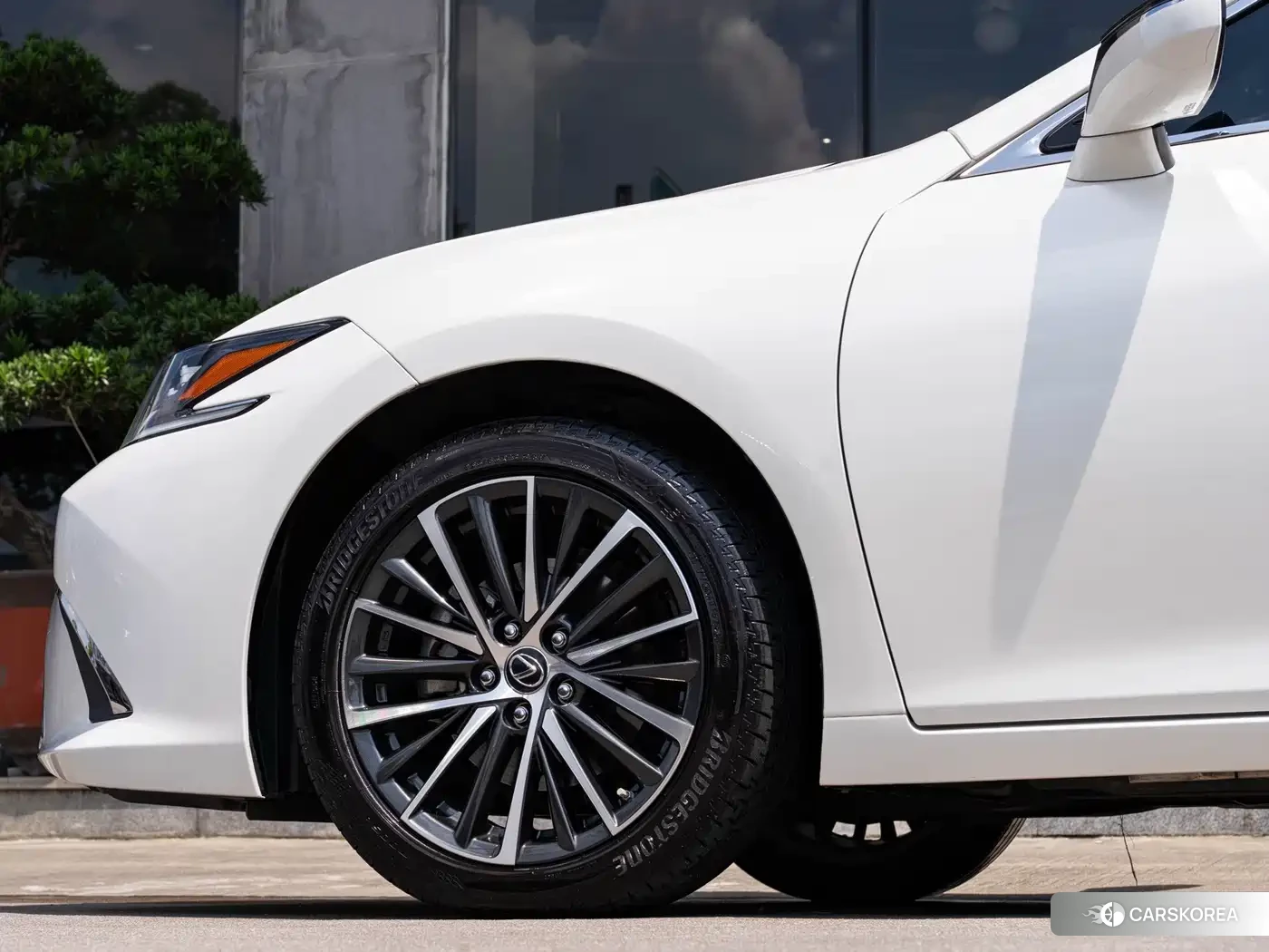 Lexus ES id 4686062 из Китая 22
