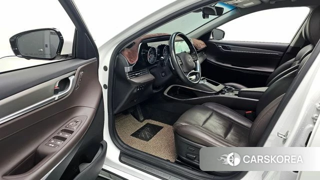 Hyundai The New Grandeur IG id 3813361 из Кореи 20