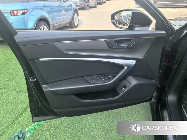 Audi A6L id 4329183 из Китая 20