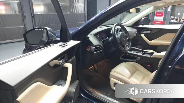 Jaguar F-PACE id 3893343 из Кореи 20